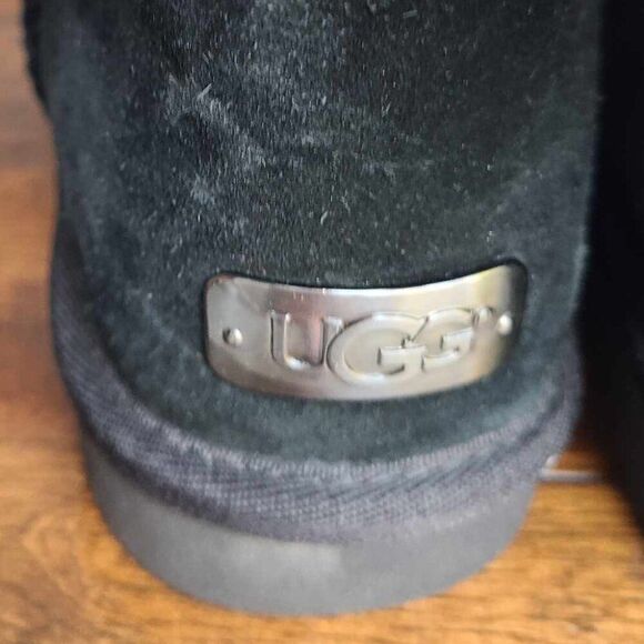 UGG Customizeable Bailey Bow Black Boots size 8 Suede - Picture 8 of 14